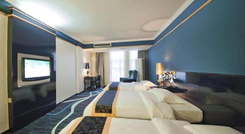 Guilin Sapphire Hotel Exterior photo